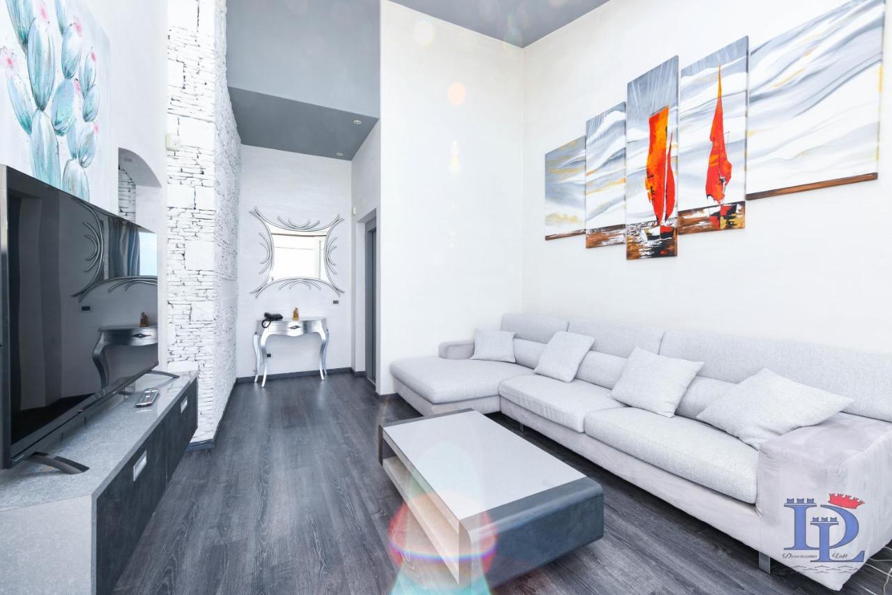 Desenzanoloft Official Partner Marriott Homes & Villas - Villa Meraviglia Desenzano del Garda Ngoại thất bức ảnh